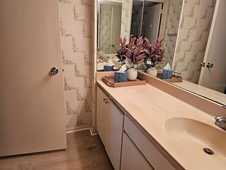 4119 61st Avenue Ter W #404 — Photo 17