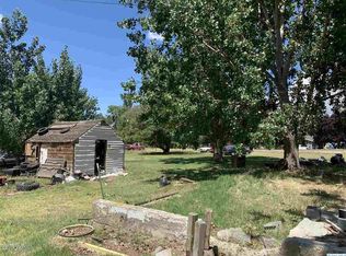 619 Adams St, Grandview, WA 98930