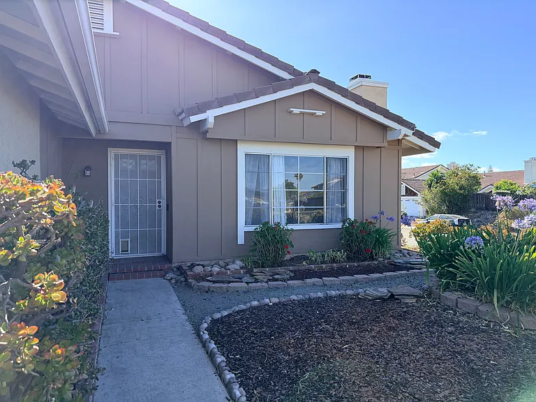 10390 Cheviot Ct — Photo 18