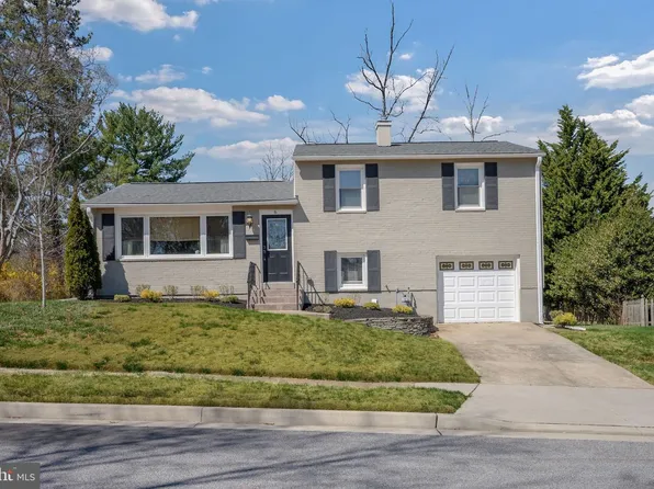 6 Pickett Rd, Lutherville Timonium, MD 21093