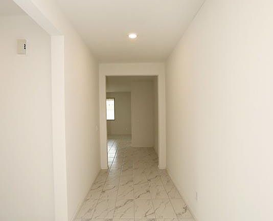5th image of 15374 W Windward Ave