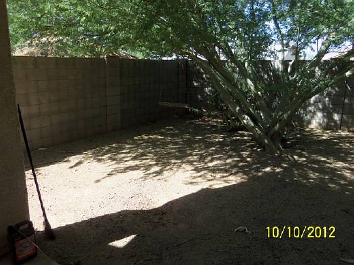 private yard
