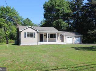 1230 N Ridge Rd, Perkasie, PA 18944