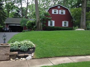 10 Yorktown Rd, East Brunswick, NJ 08816