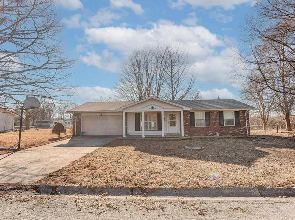 1114 Reddish Dr, Jerseyville, IL 62052