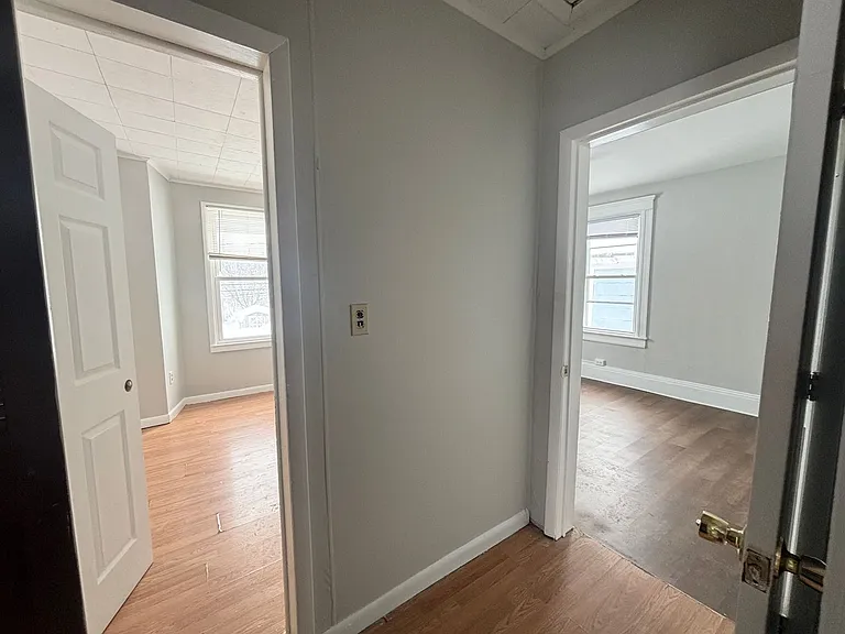 149 River St — Photo 12