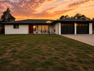 308 Oakwood Dr, Keene, TX, 76059