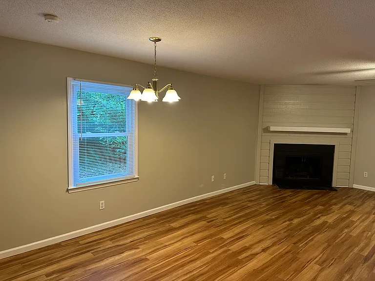4944 Marlin Ct — Photo 3
