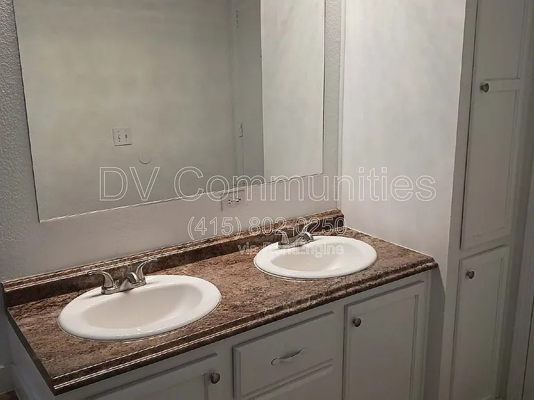 52145 Dustan Rd — Photo 3