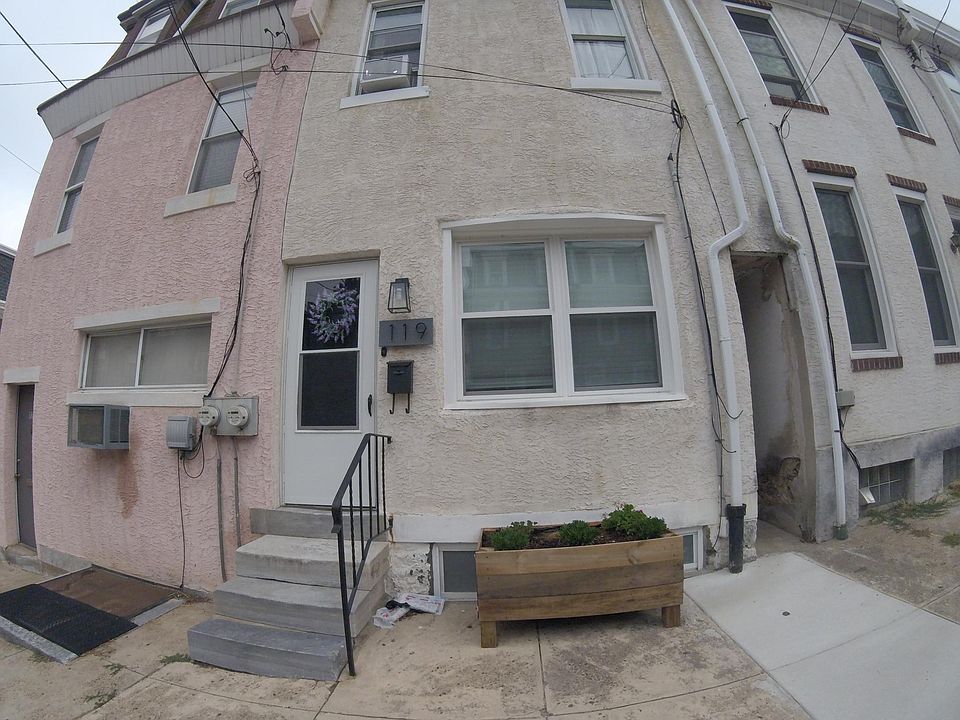 1st image of 119 Salaignac St