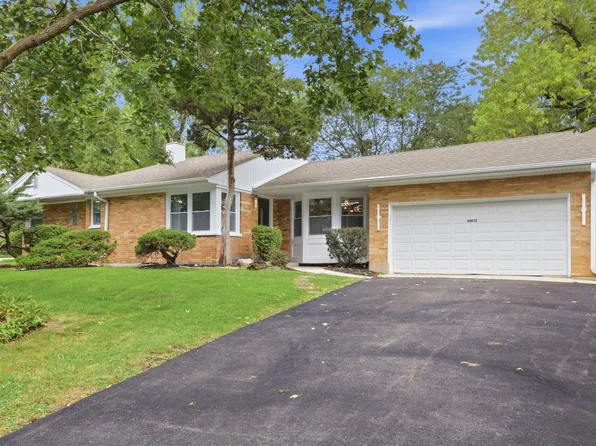 4N015 Kenwood Ave, West Chicago, IL 60185