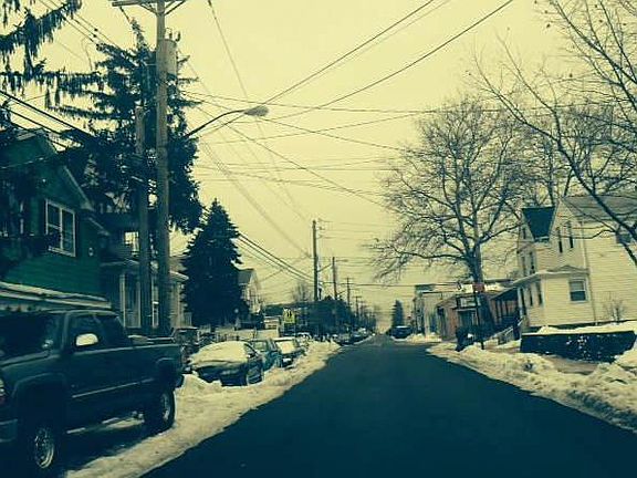 4th image of 184 Van Pelt Ave