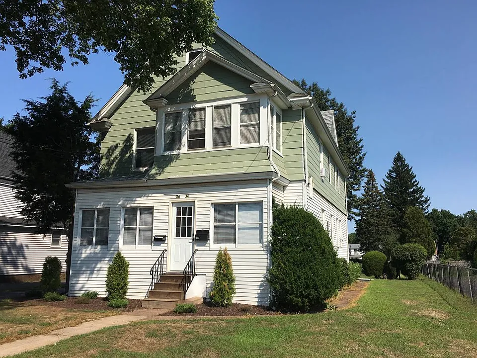 36-38 E. Cedar Street