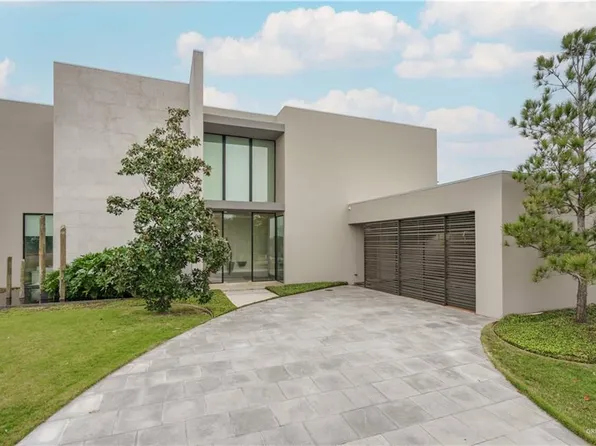 106 Sabine Ct, Mission, TX 78572