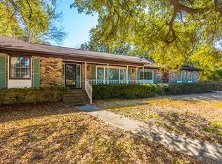 1515 Rifle Range Rd, Mount Pleasant, SC 29464