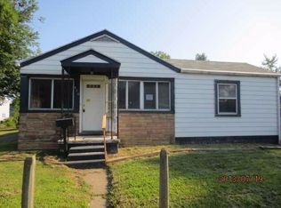 420 Venice Dr, Northwood, OH 43619