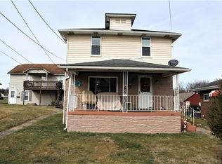 906 Lewis St, Brownsville, PA