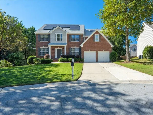 1345 Skymist Way, Cumming, GA 30040