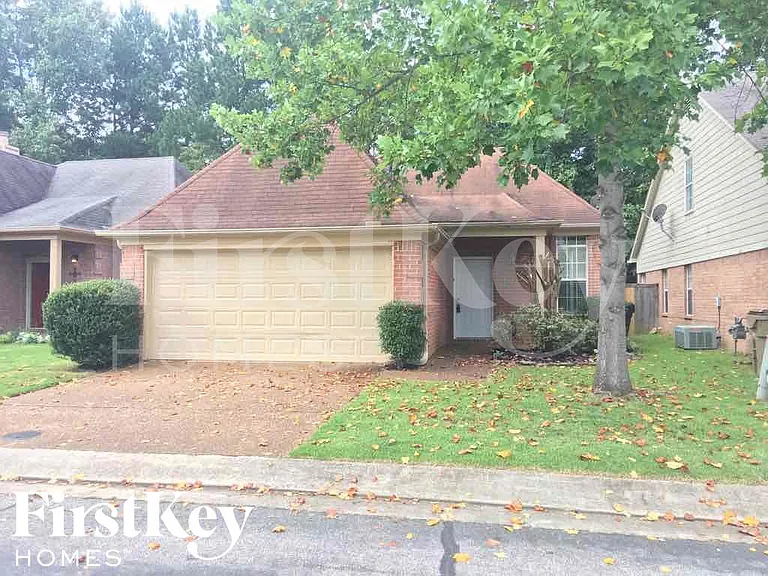 865 Abbey Grove Ln — Photo 1