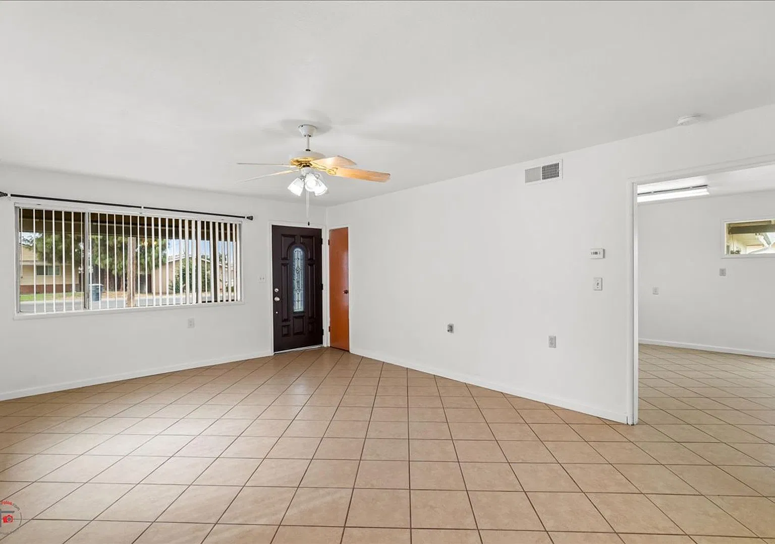 718 N. Stockton Ave Ripon, CA 95366 — Photo 2