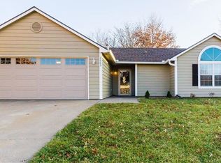 2005 E 30th St, Lawrence, KS 66046