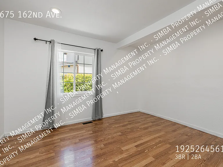 1675 162nd Ave — Photo 29