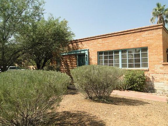 2nd image of 901 N Tucson Blvd