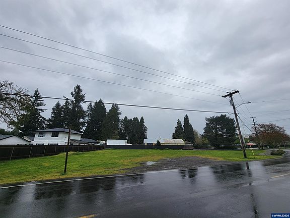 5th image of 5010 Windsor Island Rd N
