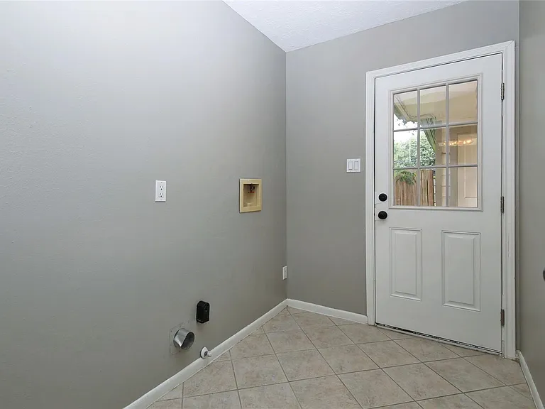 2315 Eaglerock Dr — Photo 20