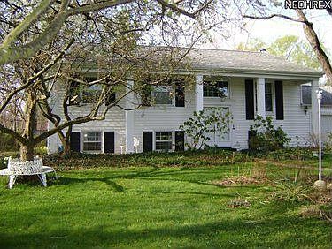 3rd image of 5610 Old Orchard Dr