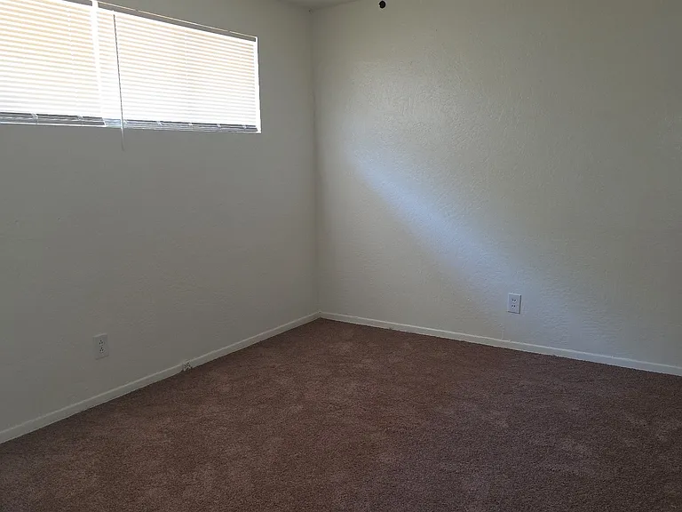 350 W Chino Canyon Rd #3 — Photo 3