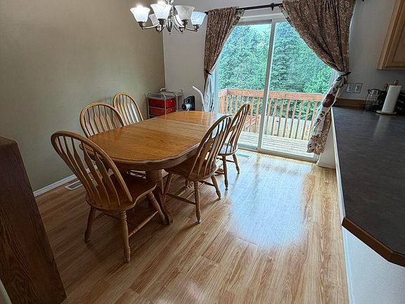 5th image of 3561 Hollyberry Cir