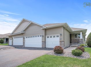 9823 Troy Ln N, Maple Grove, MN 55311