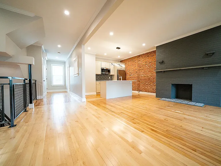 1755 Commonwealth Ave #1 — Photo 4