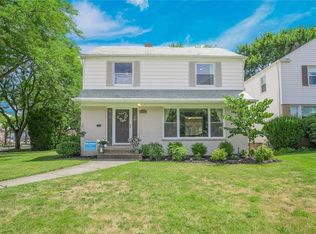4400 Acacia Dr, South Euclid, OH