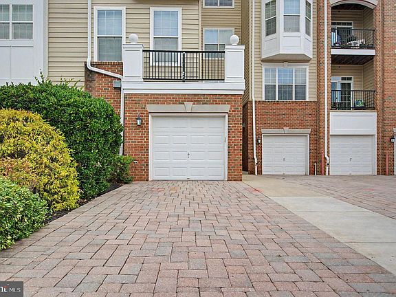5th image of 8612 Fluttering Leaf Trl Unit 208