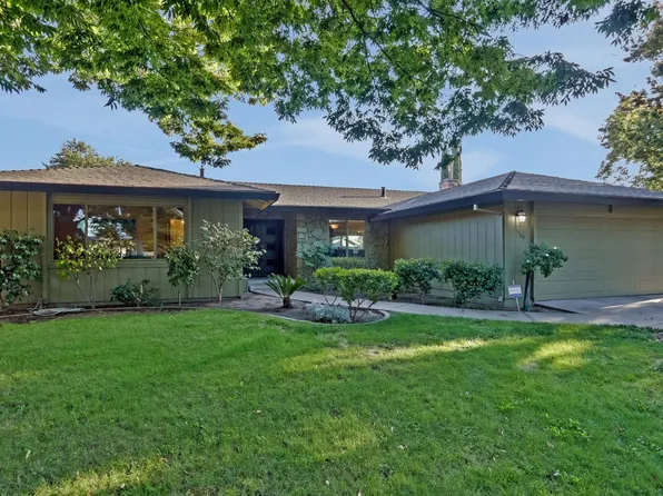 1500 Clovewood Ave, Modesto, CA 95355
