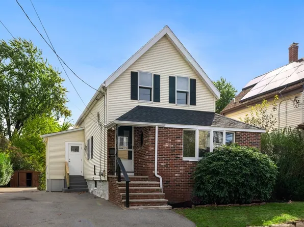 205 Harvard St, Malden, MA 02148