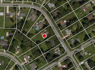 7708 Crestwood Ln, Northfield, OH 44067
