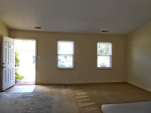 5th image of 208-216 Marlene Drive