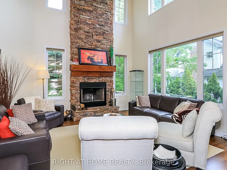33 Marina Village Dr — Photo 8