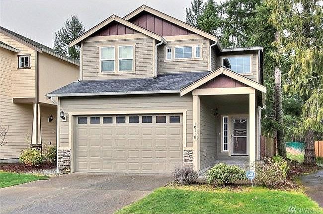 18118 75th Ave E in Puyallup - Exterior