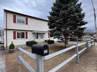 27 Hampton St, Manchester, NH 03103