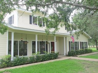 1918 Holomon Ln, Normangee, TX 77871