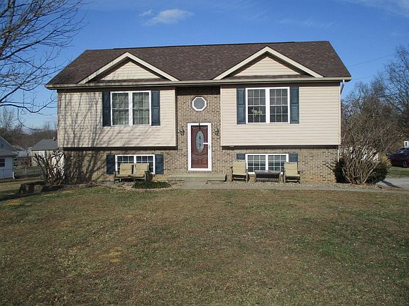 2nd image of 300 Blue Valley Ct