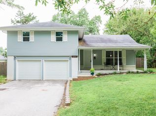 1507 S Estate Ave, Springfield, MO 65804