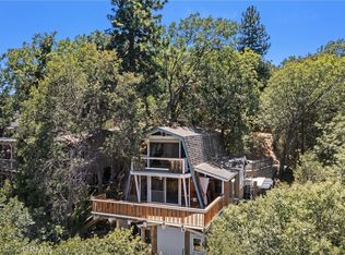 261 Davos Ct, Crestline, CA 92325