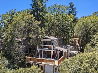 261 Davos Ct, Crestline, CA, 92325