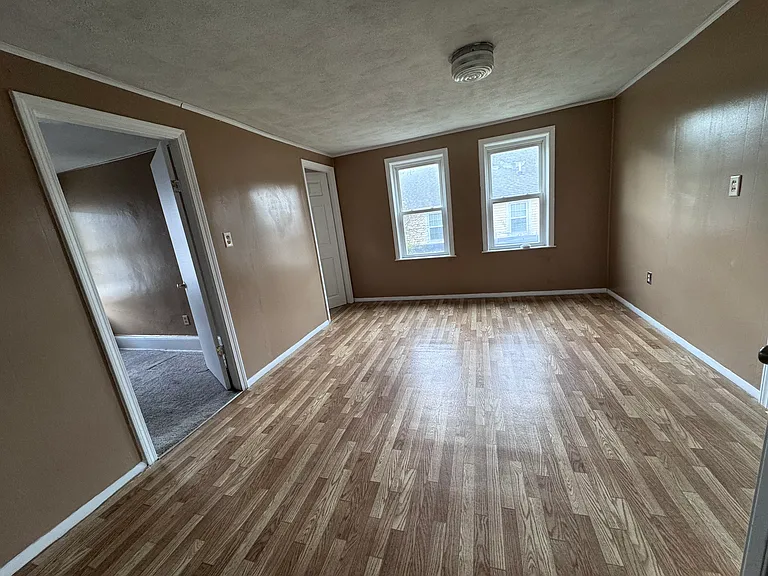 10 Foundry St #2 — Photo 12