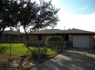 2009 Pena St, Mission, TX 78572
